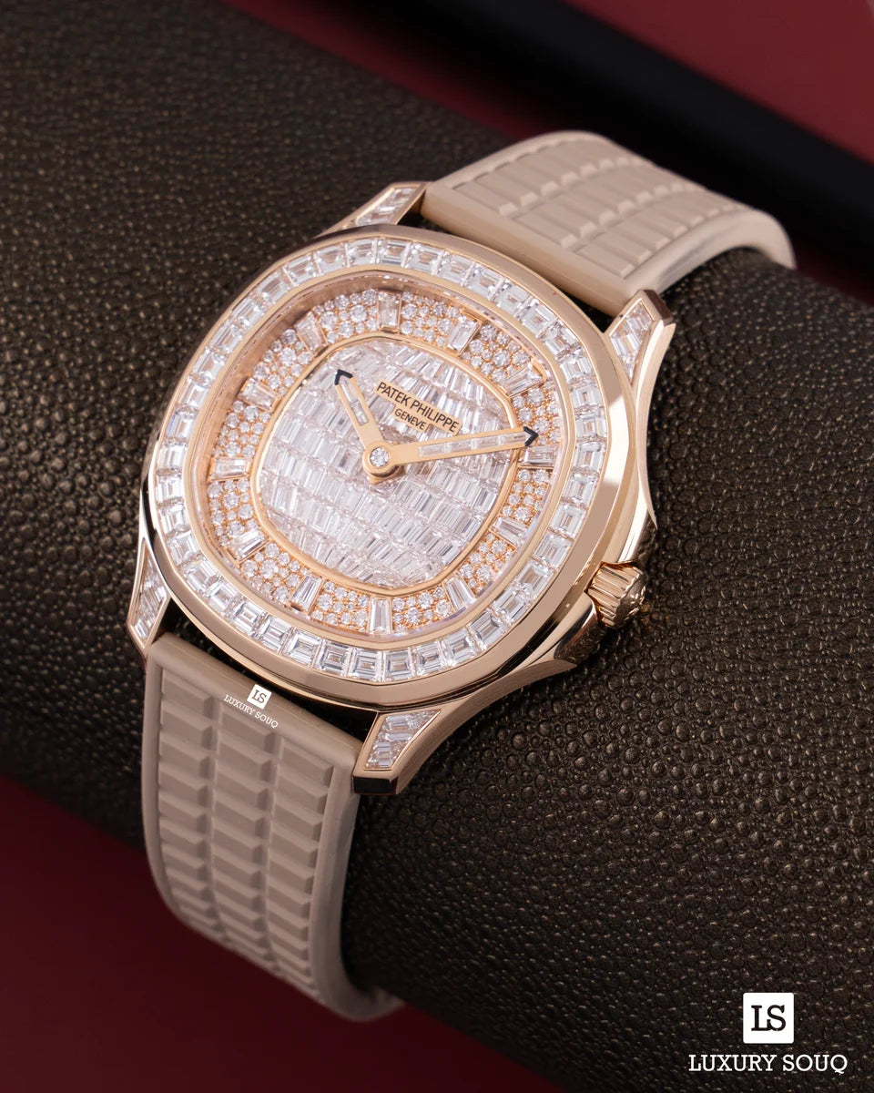Patek Philippe Aquanaut 5062/450R-001 Luce Haute Joaillerie 38.8 Mm 18K Rose Gold Pearly Beige Rubber Straps Ladies Watch – additional product photo 3