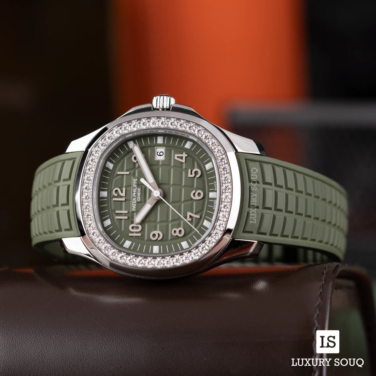 Patek Philippe Aquanaut Luce 5267/200A-011 Quartz Khaki Green Dial 38.8mm Stainless Steel