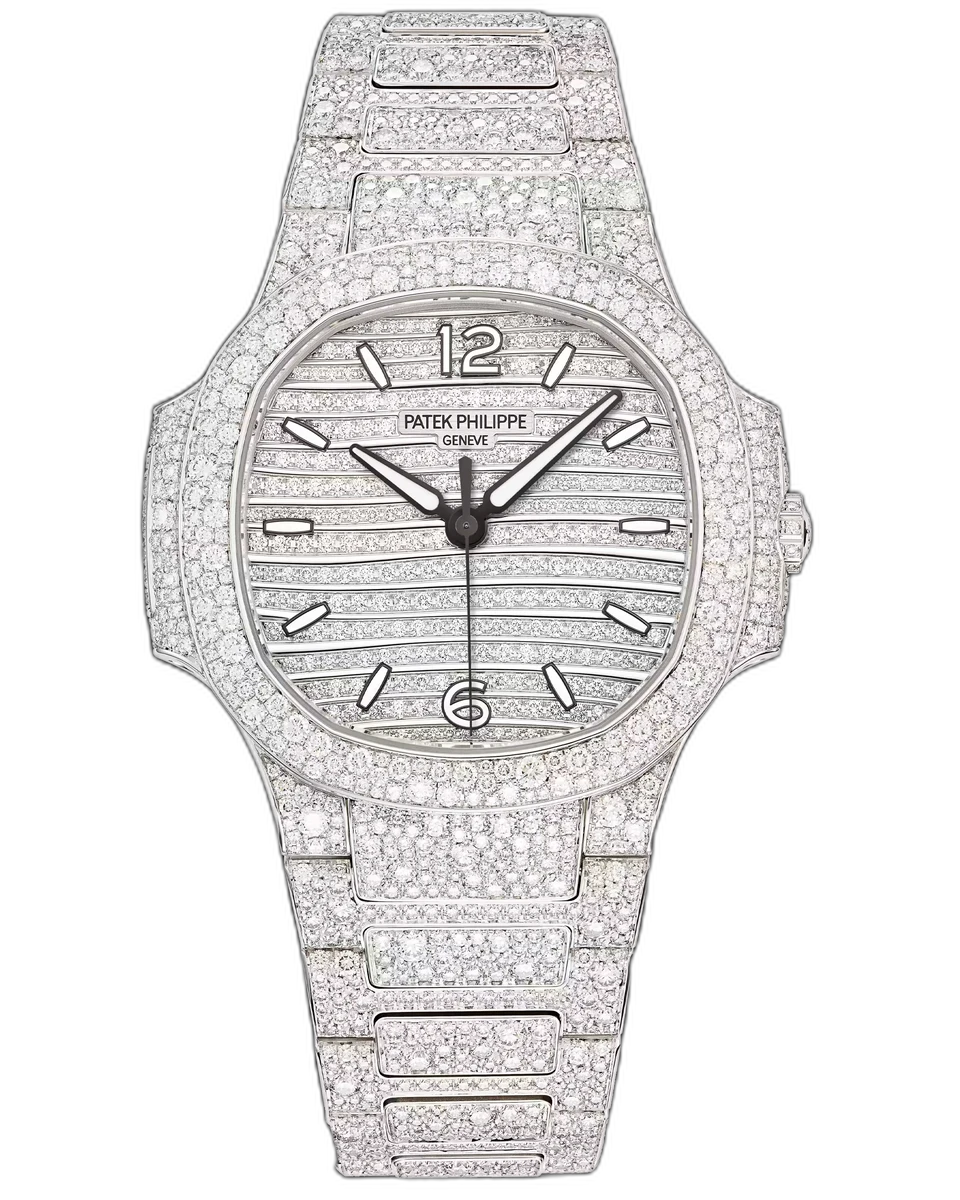 Patek Philippe Nautilus 7118/1450G-001 White Gold Silver Dial