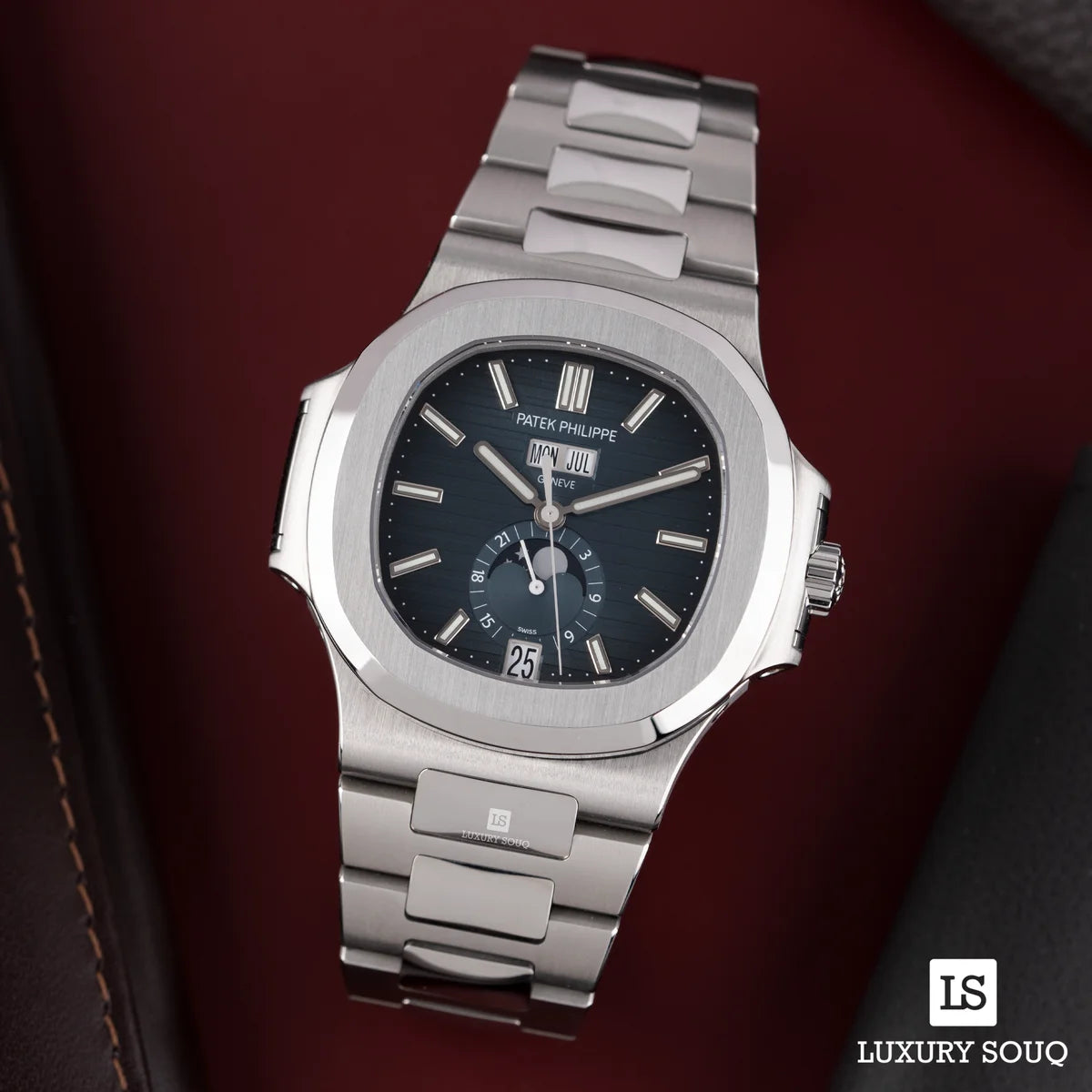 Patek Philippe Nautilus 5726/1A-014 Gradient Blue Dial Annual Calendar Moon Phases Stainless Steel – additional product photo 3