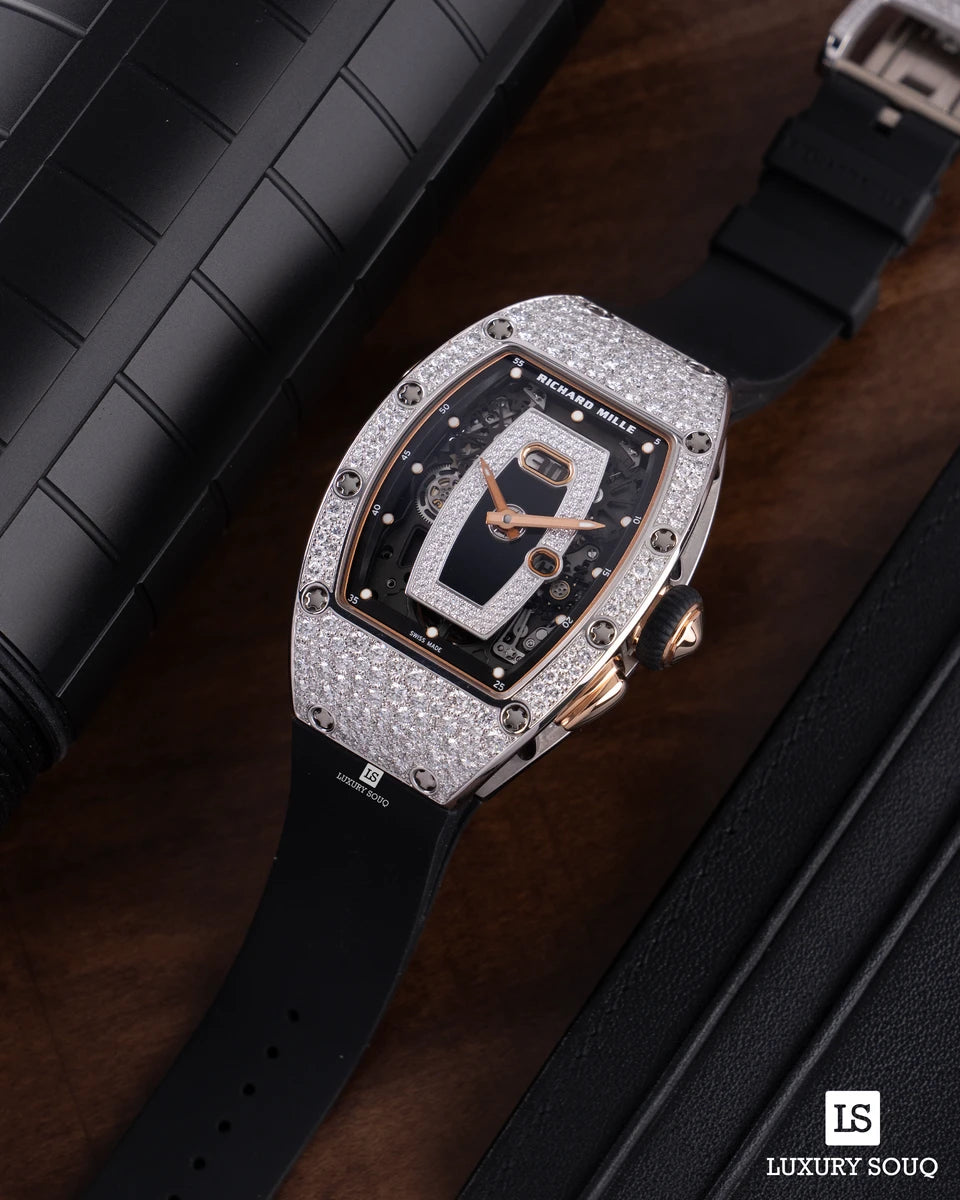 Richard Mille RM 037 WG 玛瑙和钻石表盘 34.40 毫米 18K 白金黑色橡胶表带女士手表