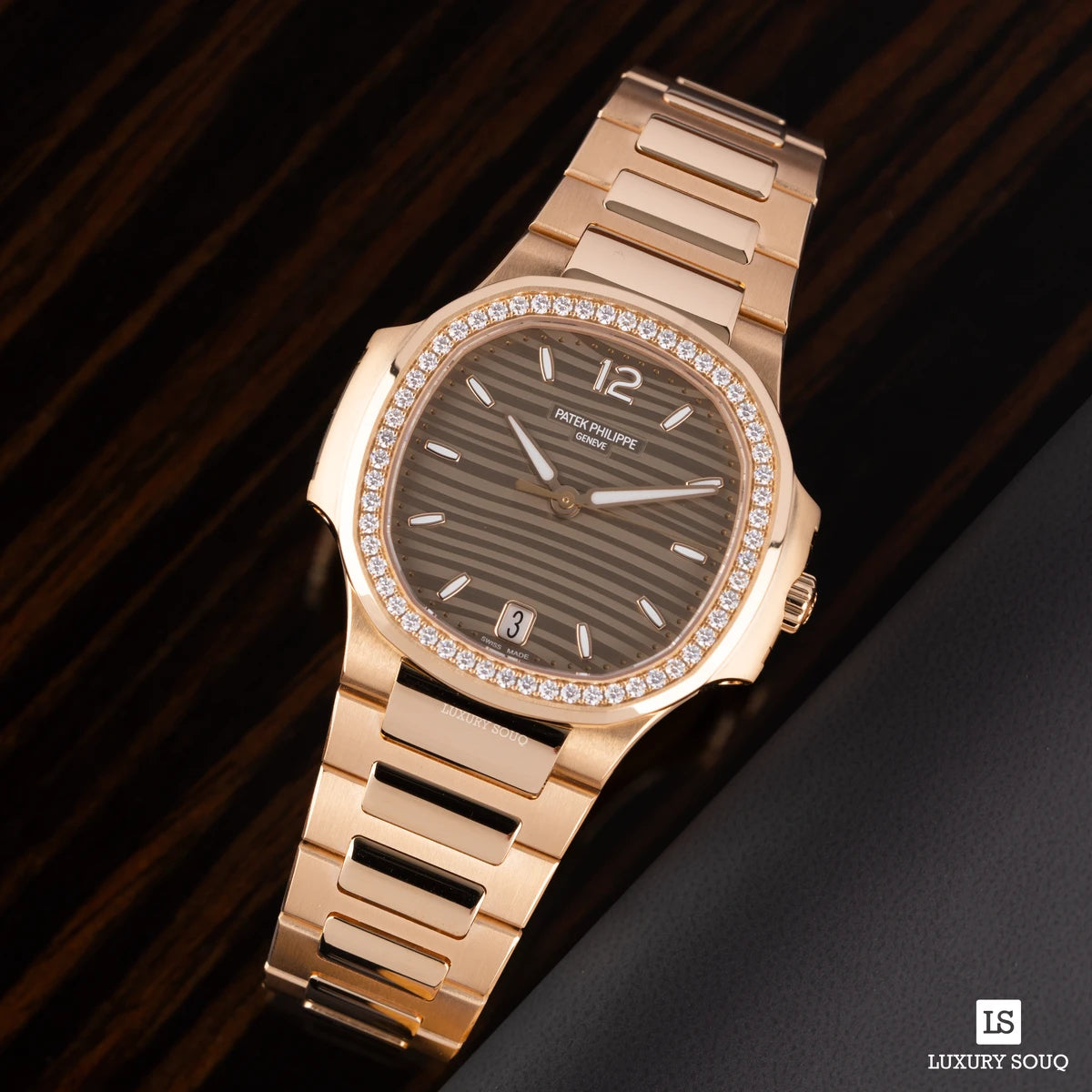 Patek Philippe Nautilus 7118/1200R-010 18K Rose Gold Golden Brown Opaline Dial – additional product photo 2